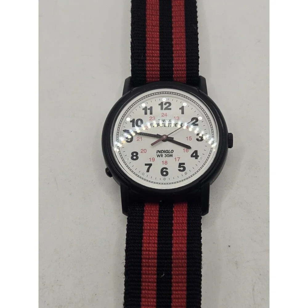 Timex Expedition Camper Indiglo 33mm Watch White Dial. Red-Black NATO strap.